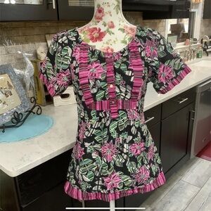 Koi by Kathy Peterson Scrub Top Pockets Lightweight
Size Small